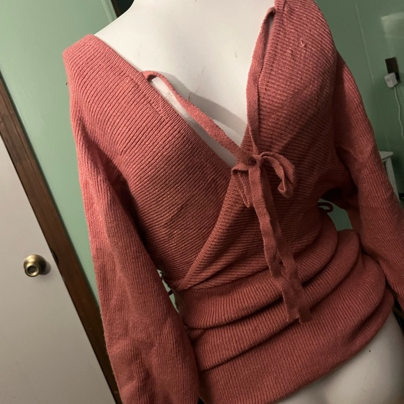 Women's Rust Sweater - Picture 2 of 2
